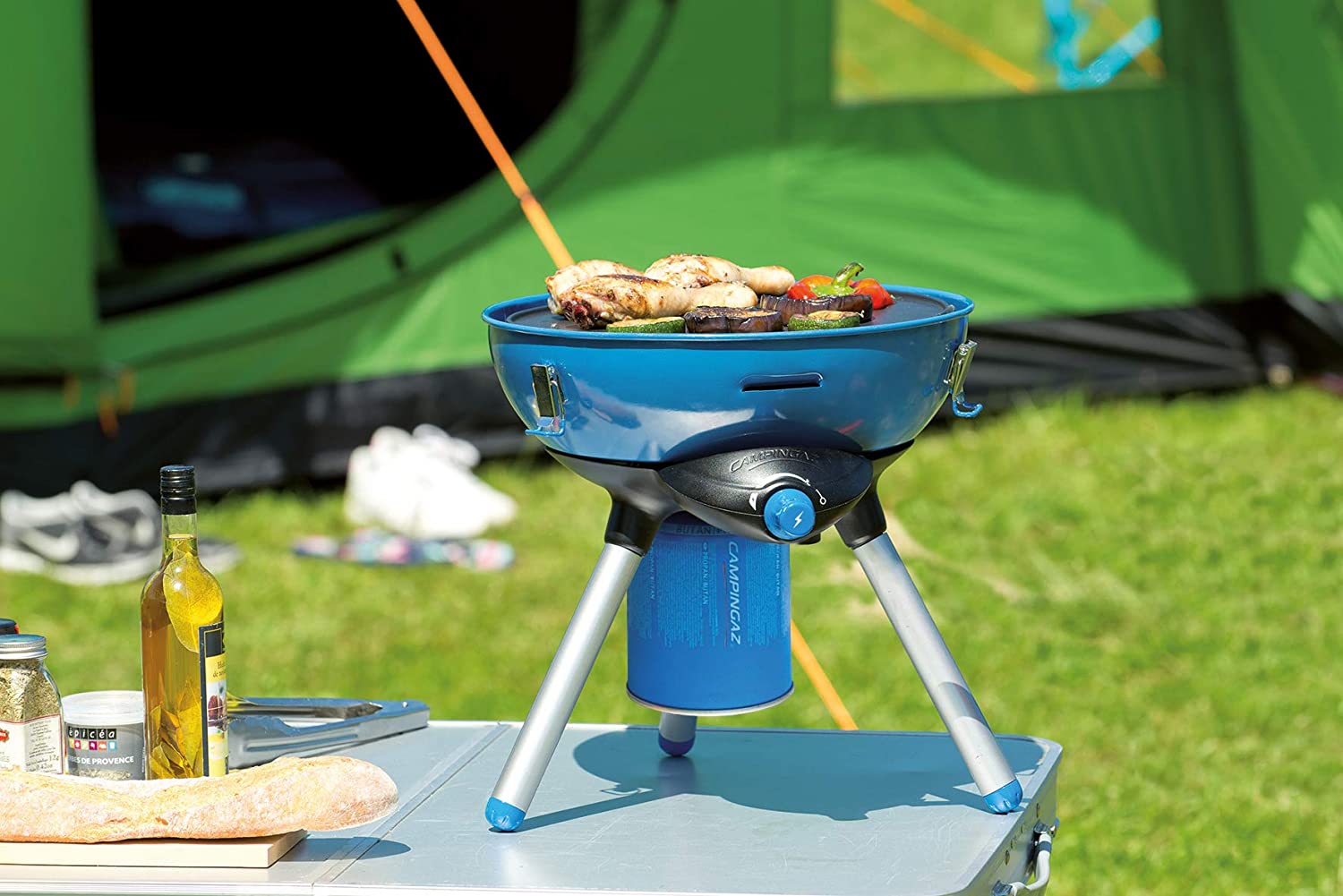 barbecue portable dans un camping